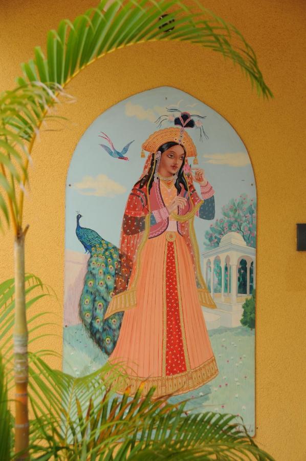 Hotel Maharajah Mamoudzou Exterior photo