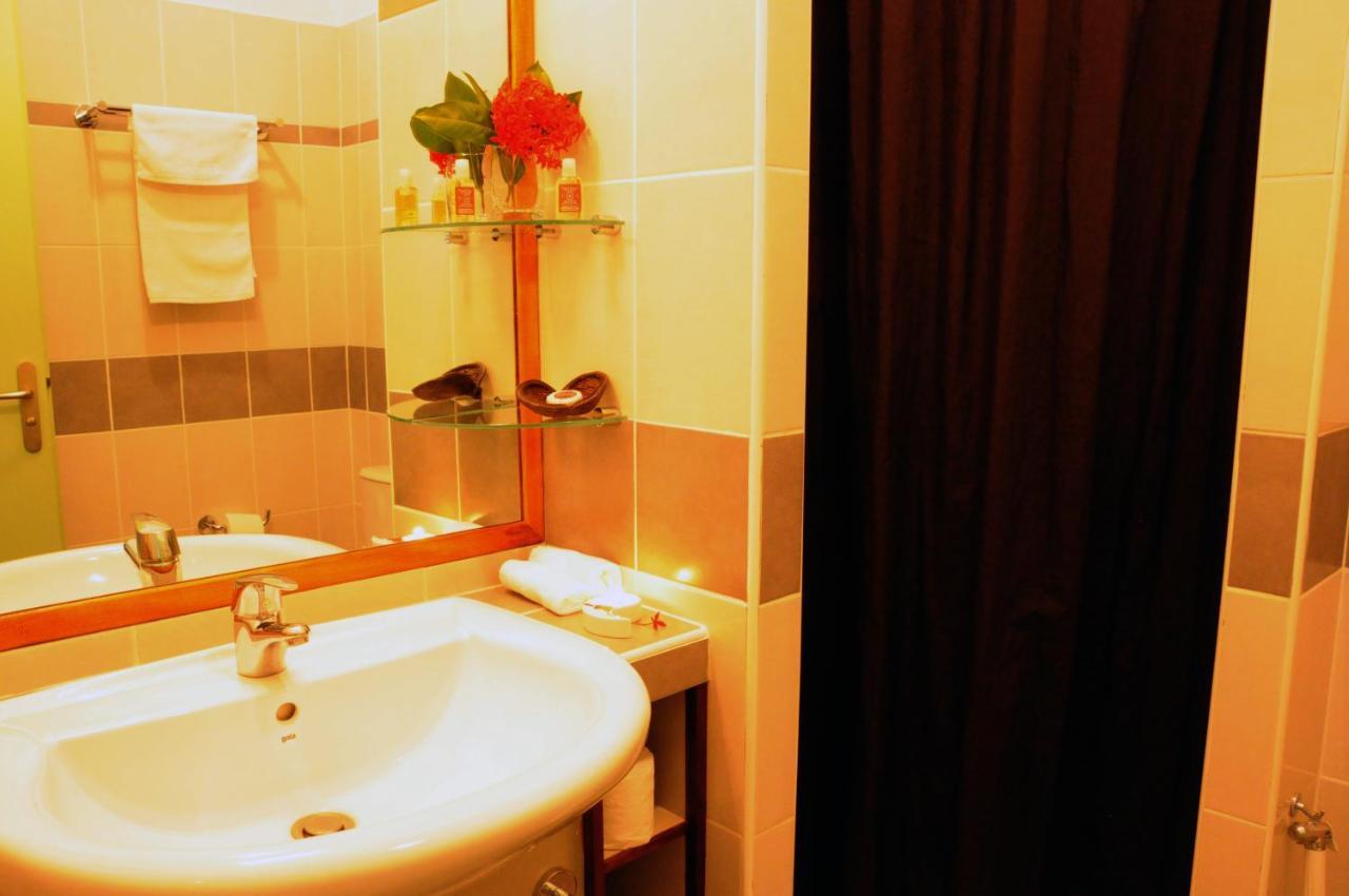 Hotel Maharajah Mamoudzou Room photo