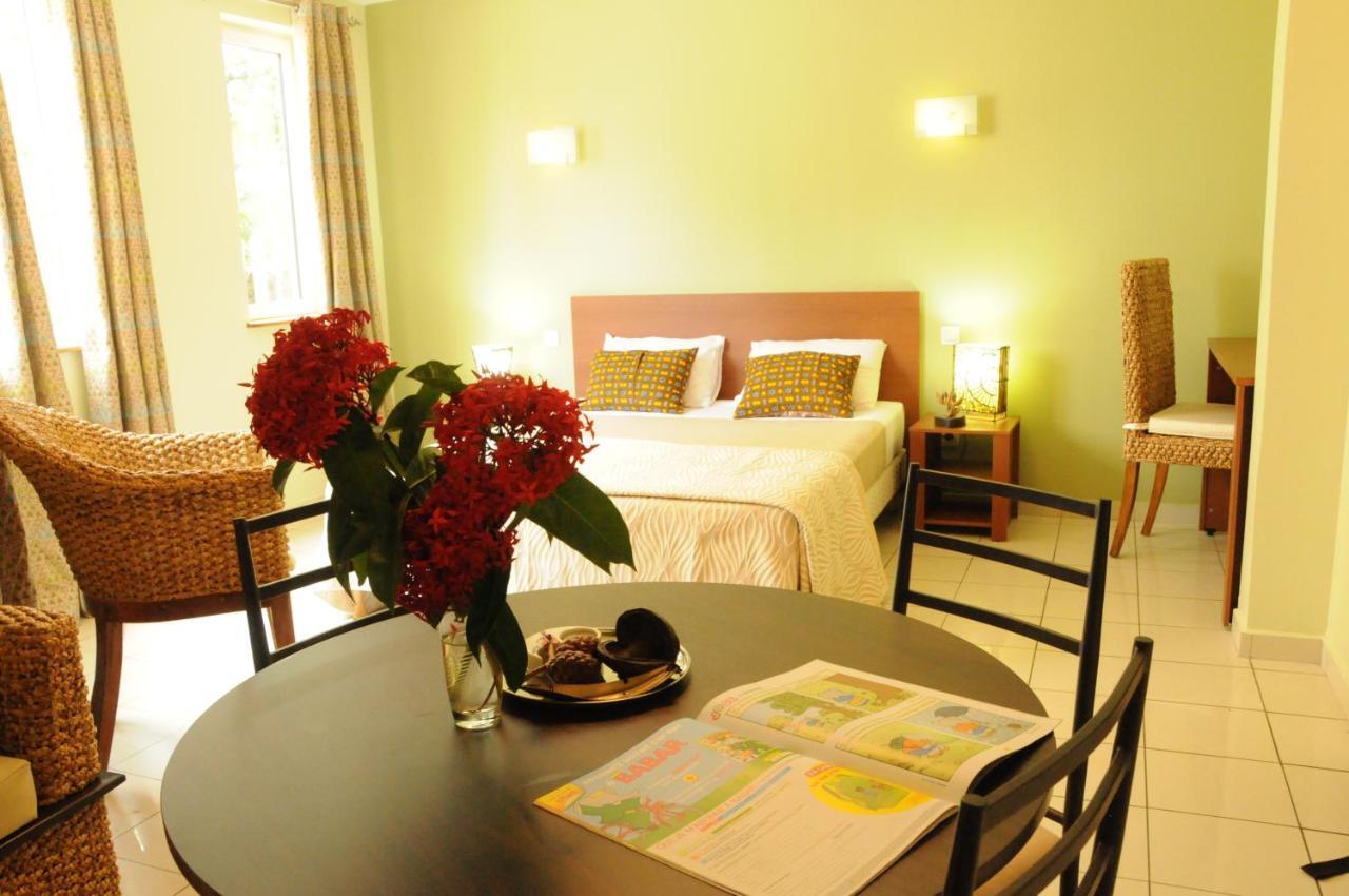 Hotel Maharajah Mamoudzou Room photo